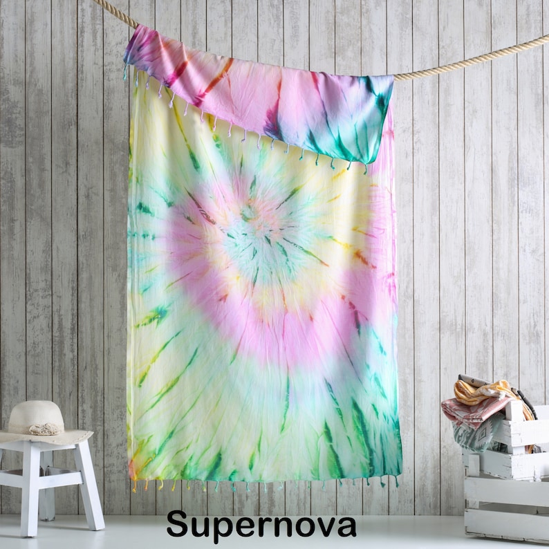 Vibrant Tie-Dye Turkish Beach Towel: Perfect for a Splash of Color, similar to Sand cloud tiedye towel