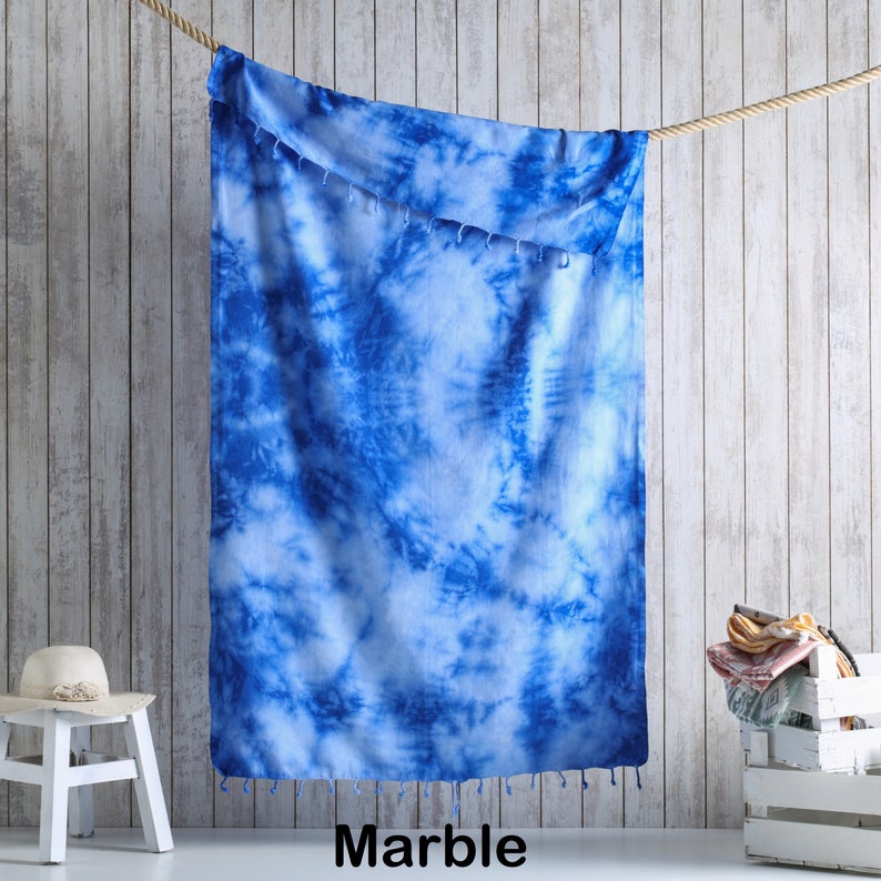 Turkish Beach Towel in Eye-Catching Tie-Dye Pattern