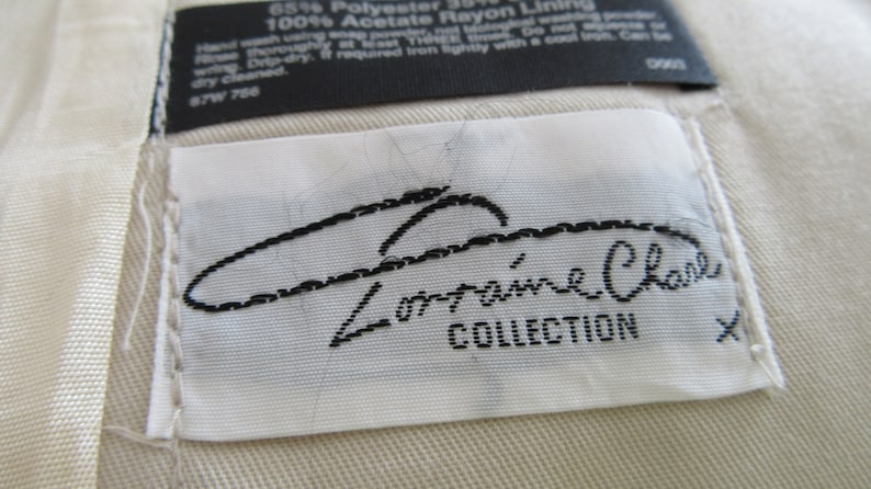 Vintage Rain Mac 1970 Lorraine Chase by Dannimac Retro Raincoat Vintage Women/'s Raincoat Vintage Women/'s Clothes Size 16