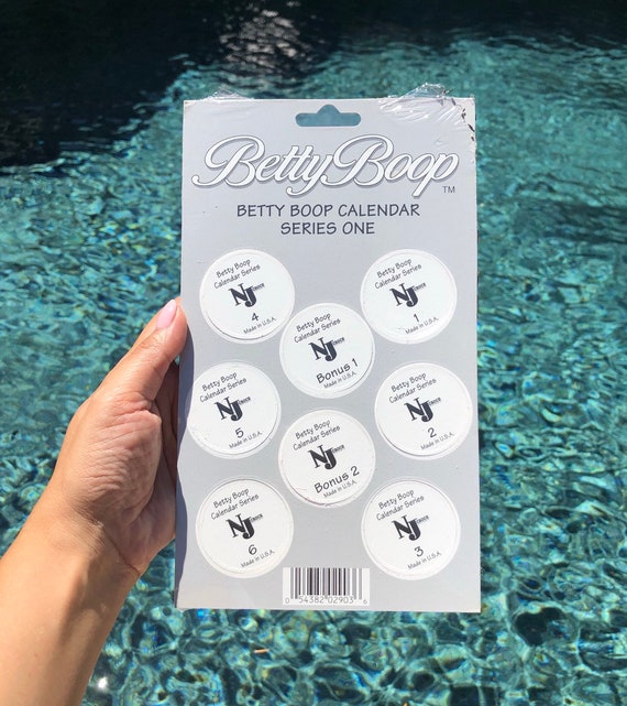 Betty Boop Collector Caps Pogs