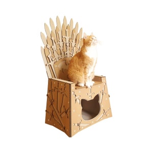 Iron Throne Cardboard Cat House zdjęcie 1