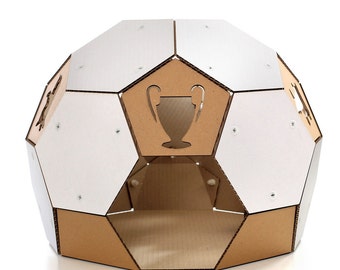 Casa de gato de papelão branco futebol