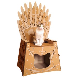 Iron Throne Cardboard Cat House zdjęcie 3