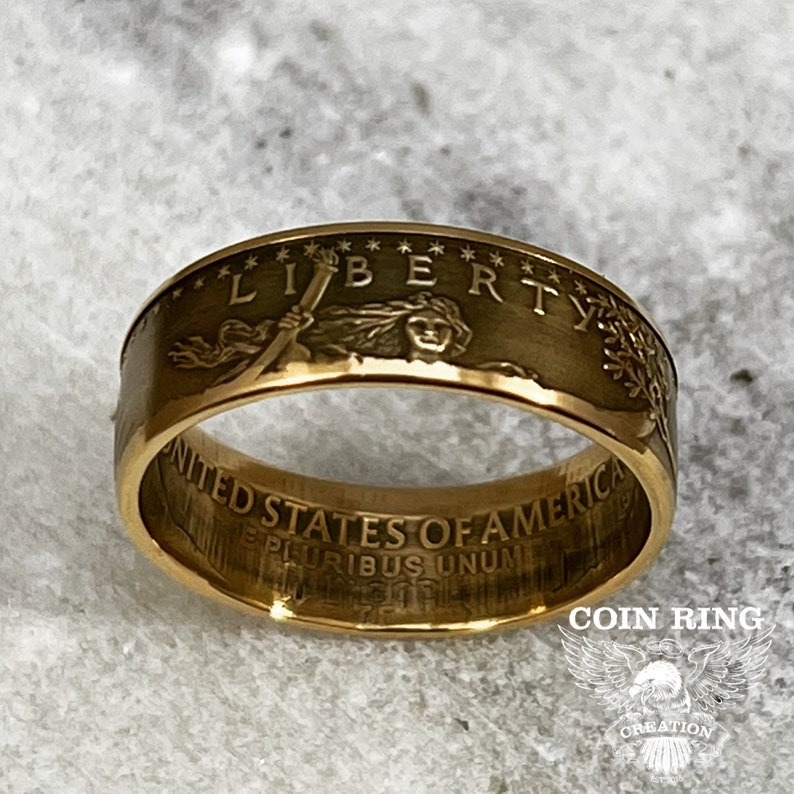 2021 1/2 ounce $25 Gold Eagle coin ring patina