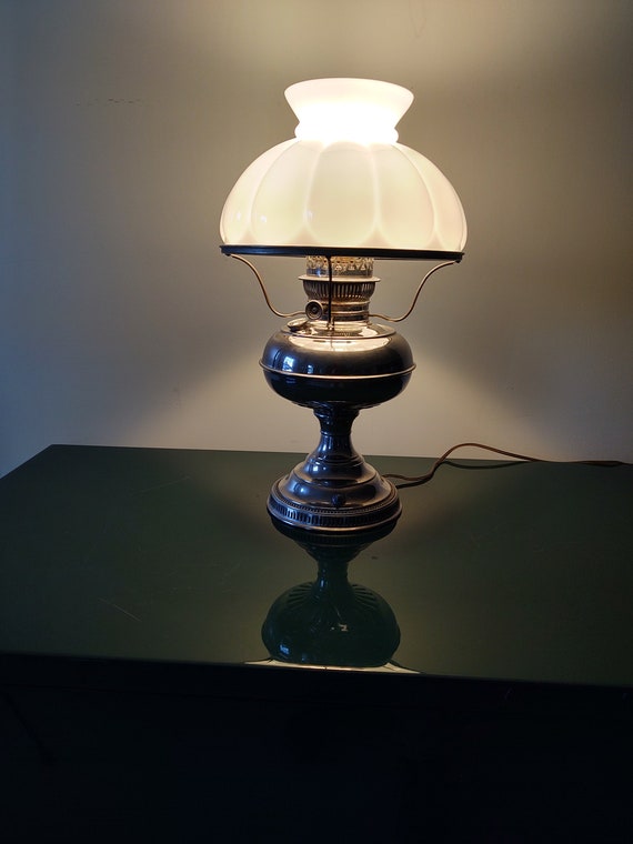 Rayo oil lamp outlet