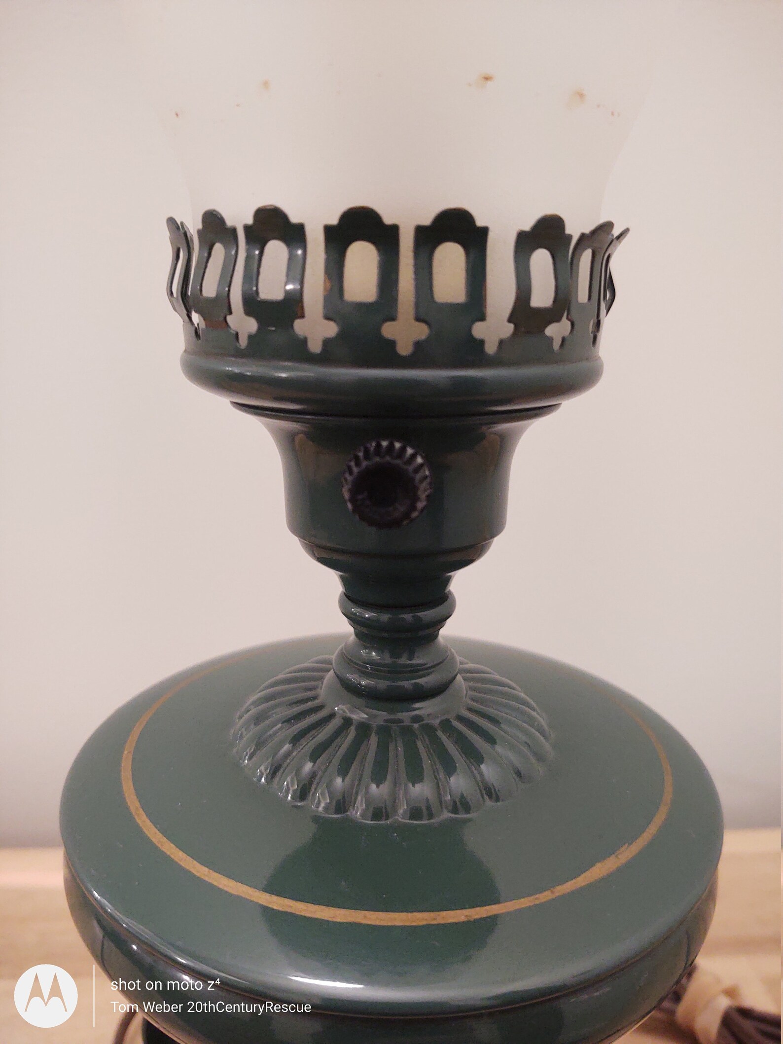 Vintage Hurrican Electric Lamp Hunter Green and Gold Excellent Etsy