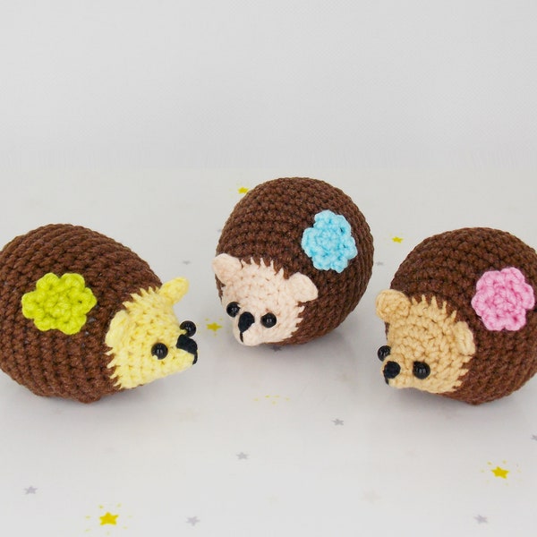 amigurumi crochet pattern  hedgehog / tiny stuffed hedgehog /