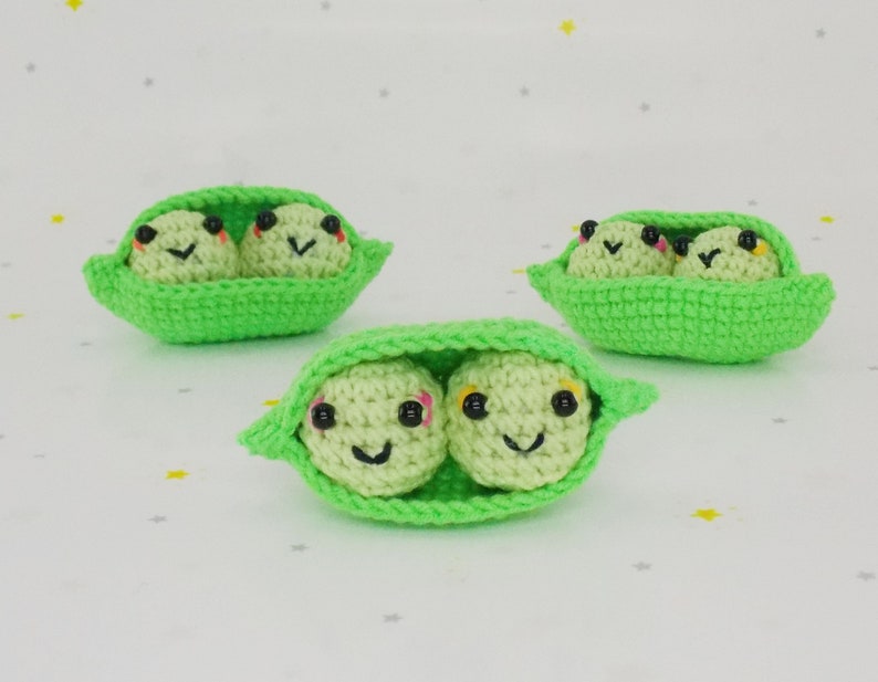 Amigurumi Crochet Pattern Peas in a Pod / Tiny Stuffed Peas / Etsy