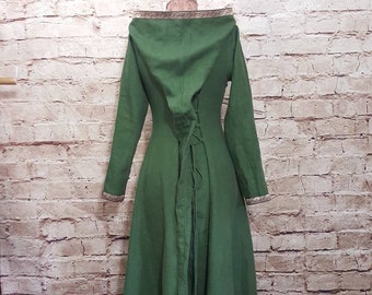 Kleid Leinen grün Mittelalter, Kleid keltisch grün,Kleid Larp grün,Leinenkleid Mittelalter, Fantasy,Zipfelkapuze,SCA, Rollenspiel