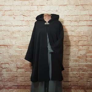 Cape noire à capuche longue, Viking, cape médiévale, fantastique, GN, cape noire, SCA, manteau, manteau d'équitation, jeu de rôle, ranger