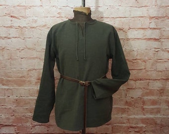 Shirt tunic made of linen olive gray, medieval shirt green, tunic green, Viking tunic green, fantasy, larp, ranger, SCA