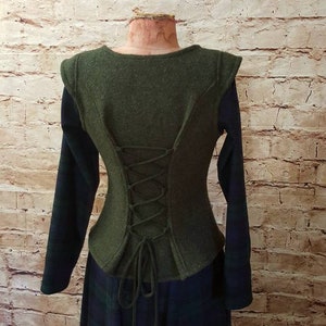 Bodice made of 100% wool walk size. S-XXL, medieval bodice wool green, fantasy, larp, Viking, vest green, wool vest, SCA, role play