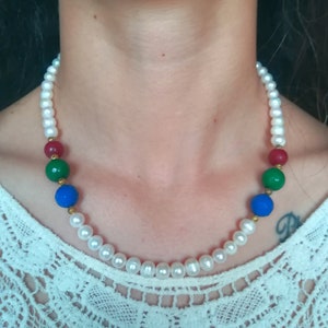 Collana di Perle Barocche con Rubino Smeraldo e Zaffiro Naturale, Regalo Collana di Perle bianche naturali e perline Filigrana placcata Oro