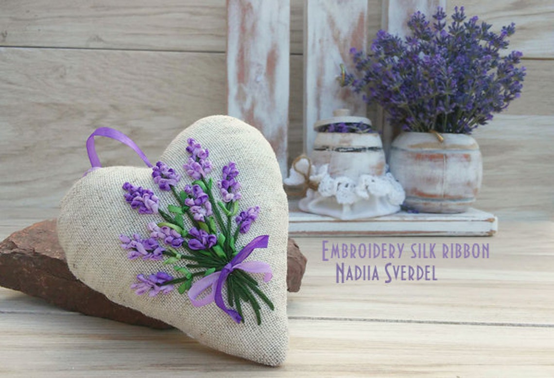 Sachet darôme de coeur. Lavande. Coeur textile broderie de Etsy