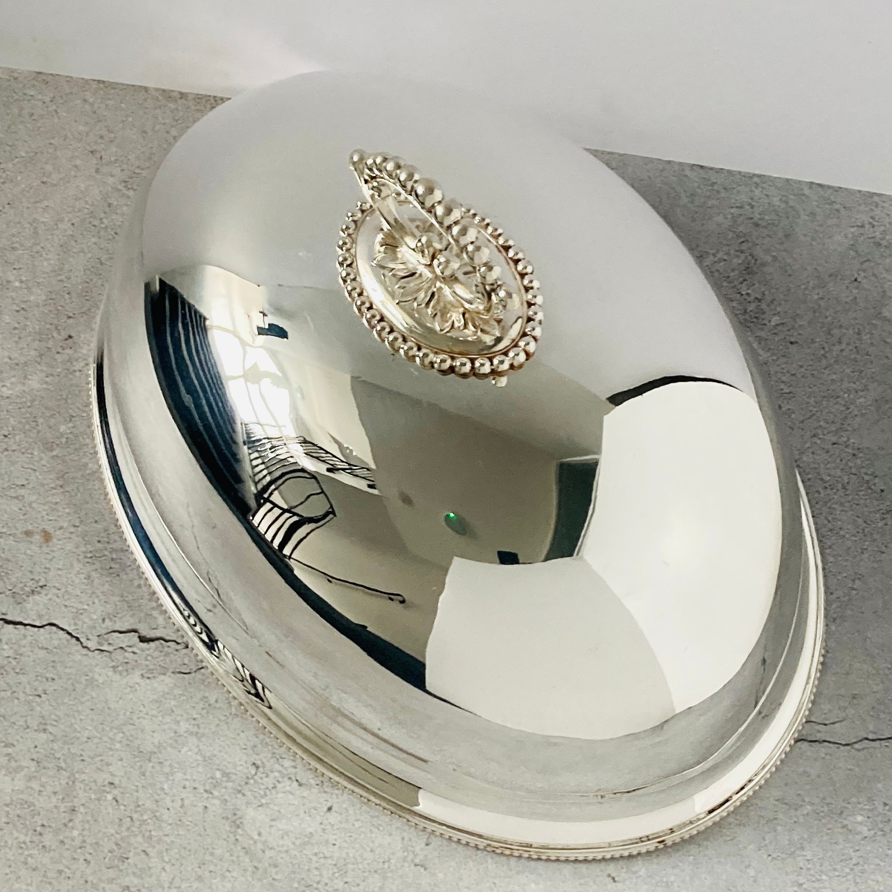 アンティークシルバーフードクロッシュ｜ドーム型フードカバー - Etsy 日本