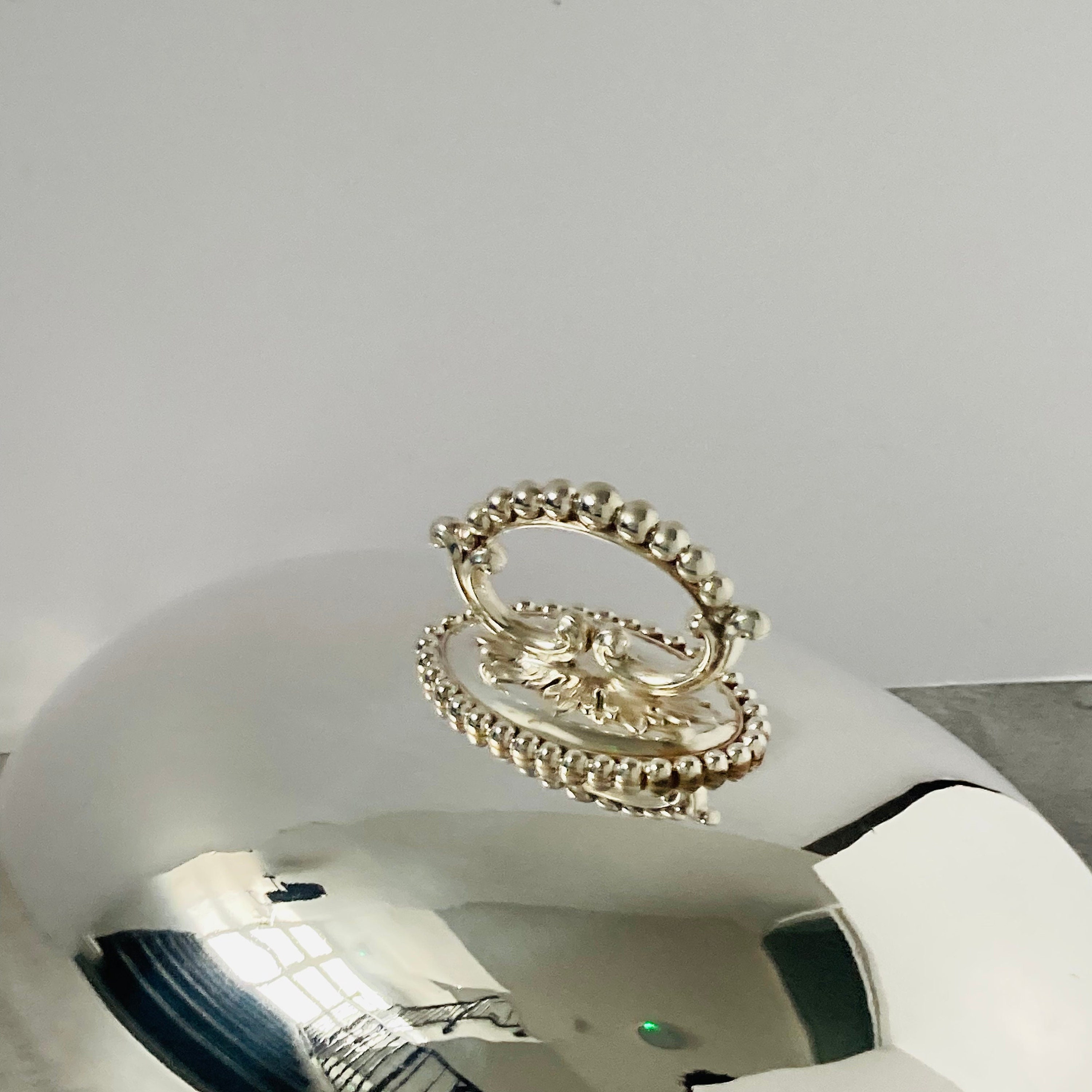 アンティークシルバーフードクロッシュ｜ドーム型フードカバー - Etsy 日本