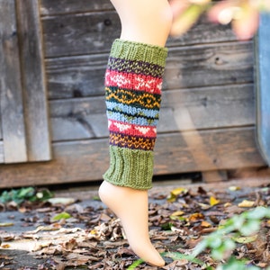 Colorful leg warmers made of sheep's wool lined with fleece, patterned, green, orange Lindgrün-Blau