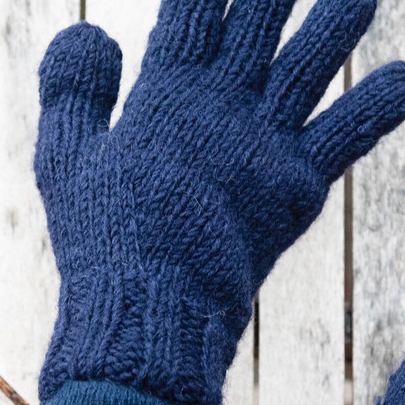 Handschuhe mit Daumenloch aus Wolle mit Fleece gefüttert, Dunkelblau Bild 2