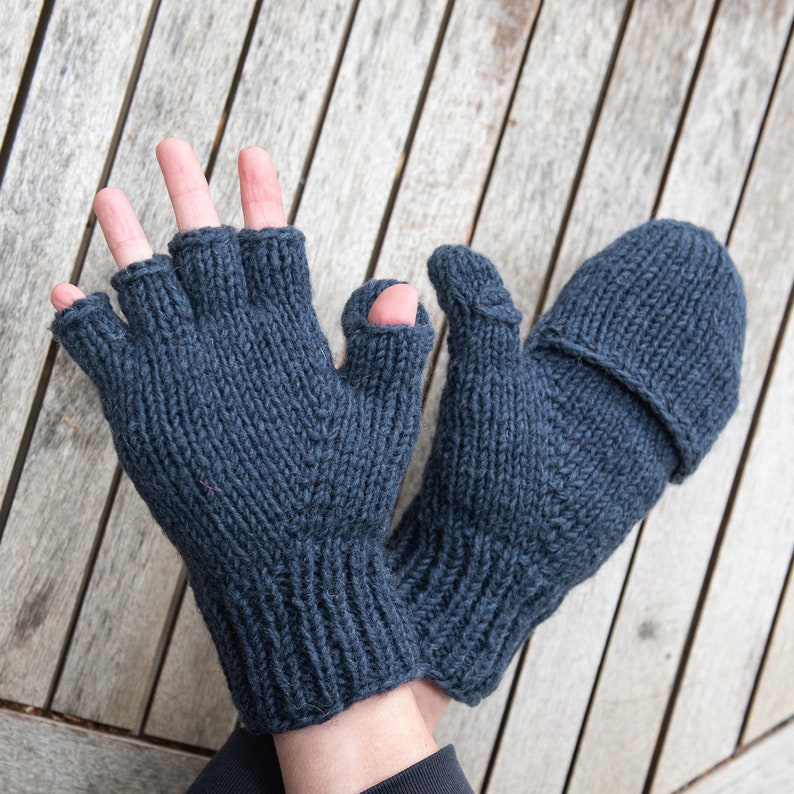 Fingerlose Handschuhe mit Kappe, Blau, Petrol, Grau Bild 4