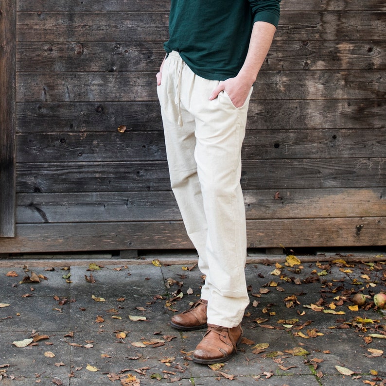 Gerade Hose aus Baumwolle mit Gummibund für Herren in Natur Ton und Schwarz Bild 6