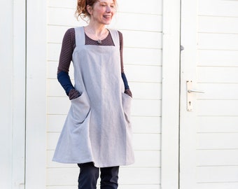Japanese linen apron in silver grey suitable for sizes XS - M
