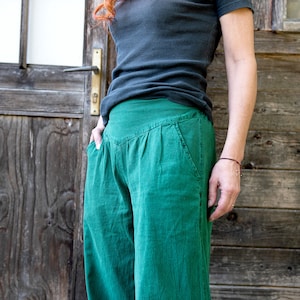 Pantalon large Ännlin en coton fin et doux, vert malachite image 9