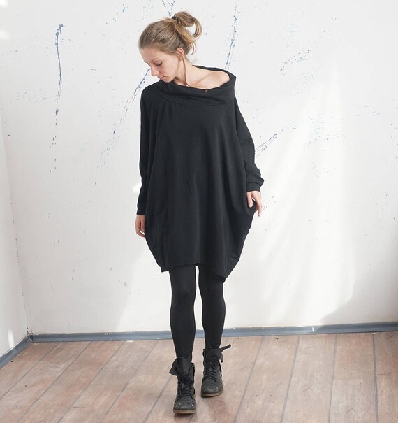 oversized black dress