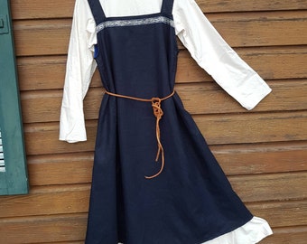 Viking girls apron dress, blue overdress, medieval dress, Wiki apron child, LARP, SCA