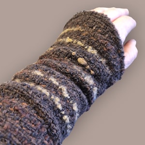 warm cuffs, arm cuffs, hand cuffs, wrist warmers, cosplay cuffs, LARP, SCA, Toraxacum