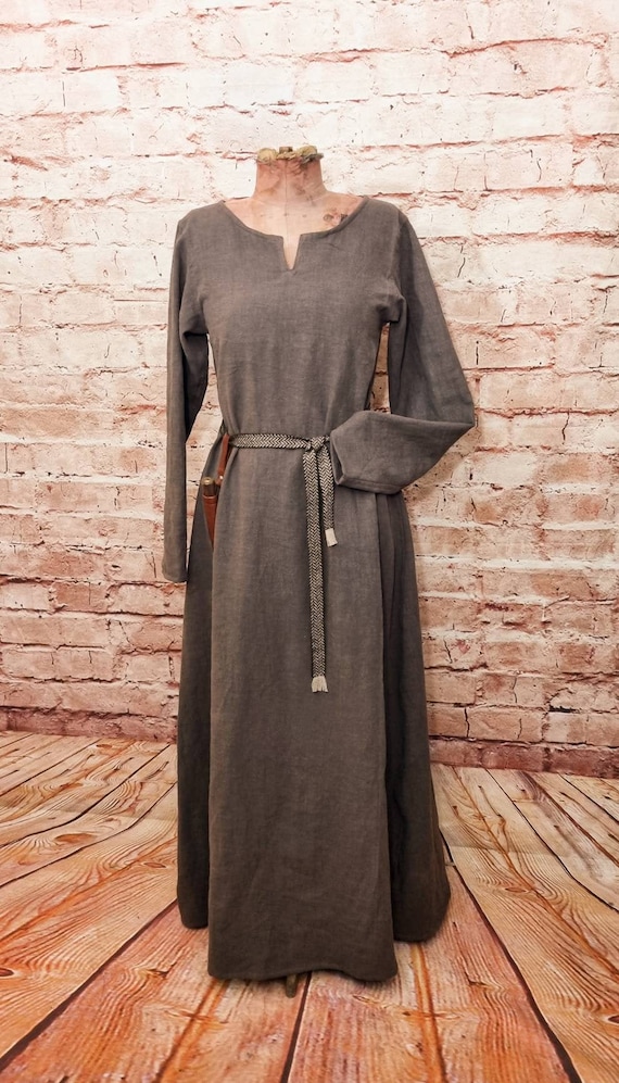 Viking Linen Dress, Brown, Used Look, Medieval Underdress, Linen Dress, Stone Washed, Reenactment, Cosplay, LARP, SCA, Toraxacum - Etsy Viking Linen Dress, Brown, Used Look, Medieval Underdress, Linen Dress, Stone Washed, Reenactment, Cosplay, LARP, SCA, Toraxacum - Etsy