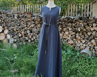 Sleeveless Viking linen dress in various colors, summer underdress medieval, long linen dress, LARP, SCA, Toraxacum