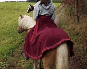 Riding skirt wool with border, wine red wrap skirt, long burgundy skirt, medieval garb, horse and rider