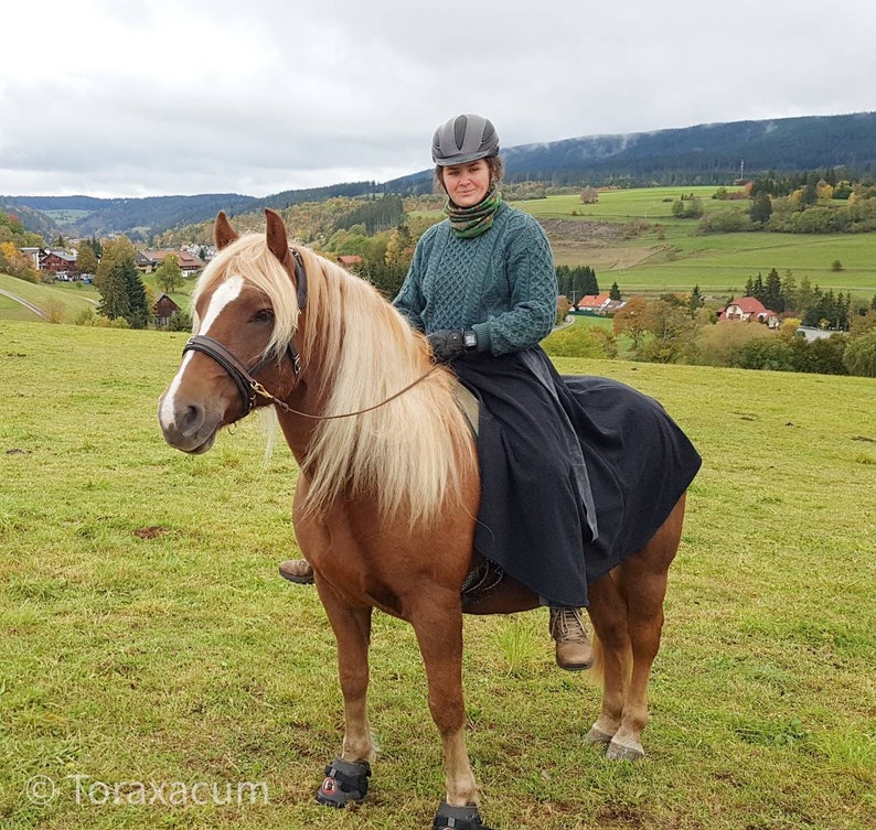 Equestrian skirt grey wool XSXL wrap skirt anthracite horse Etsy