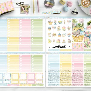 Op de afbeelding: Een set kleurrijke planner stickers met een pastelkleurenschema met ijshoorntjes, een limonadestand en een schattig konijn. De stickers zijn ontworpen voor gebruik in een planner of dagboek.