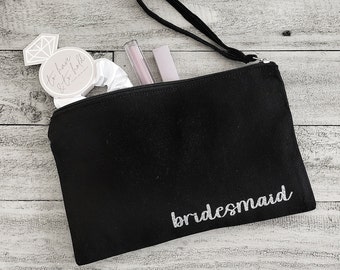 Bridesmaid Makeup Bag // Bridesmaid Proposal // Personalized Makeup Bag