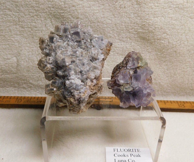 買い物をお VIP-112 USA NM州 Fluorite with Galena＊激レア