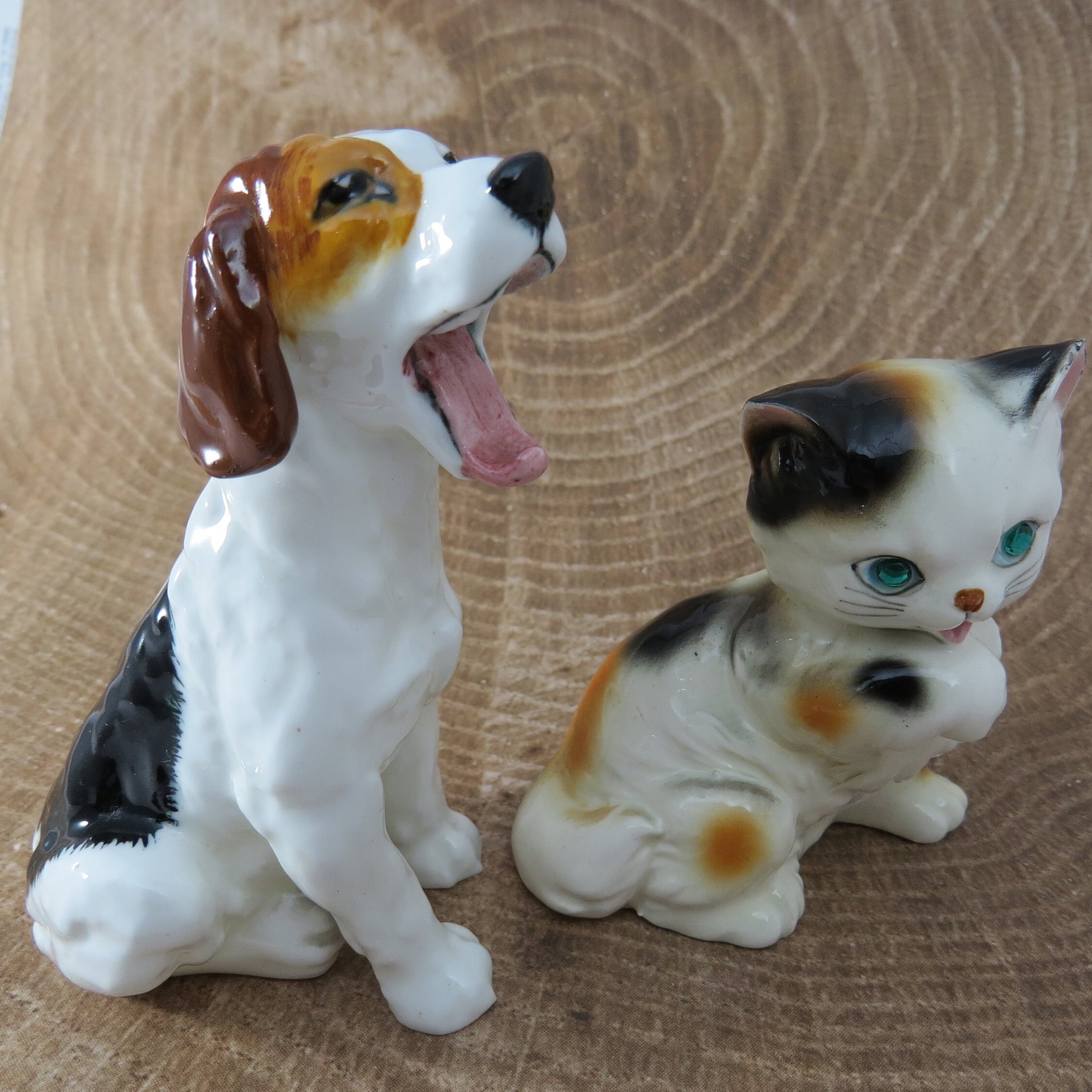 Collectible Porcelain Dog & Cat Figurine