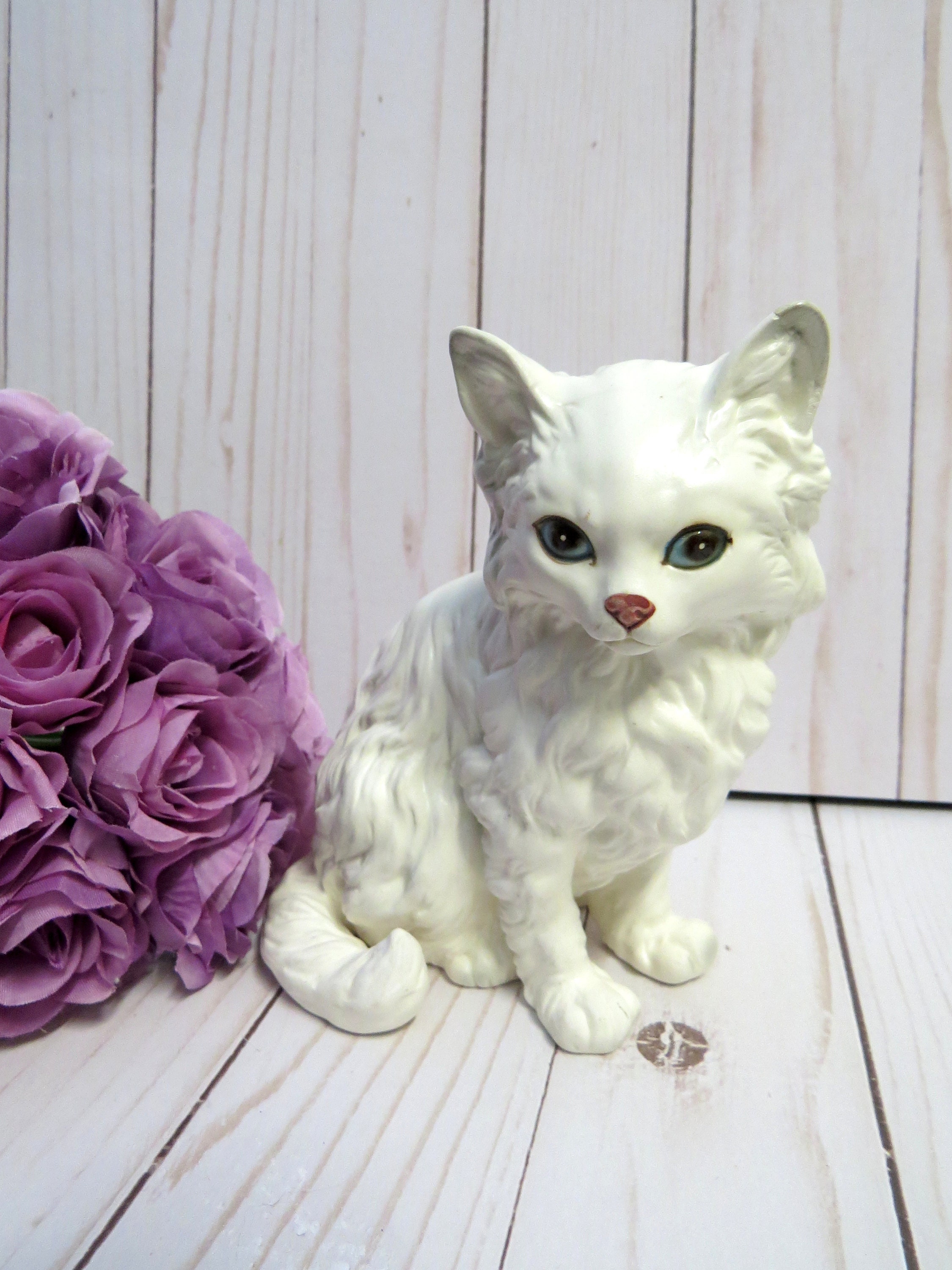 cat figurine collectors