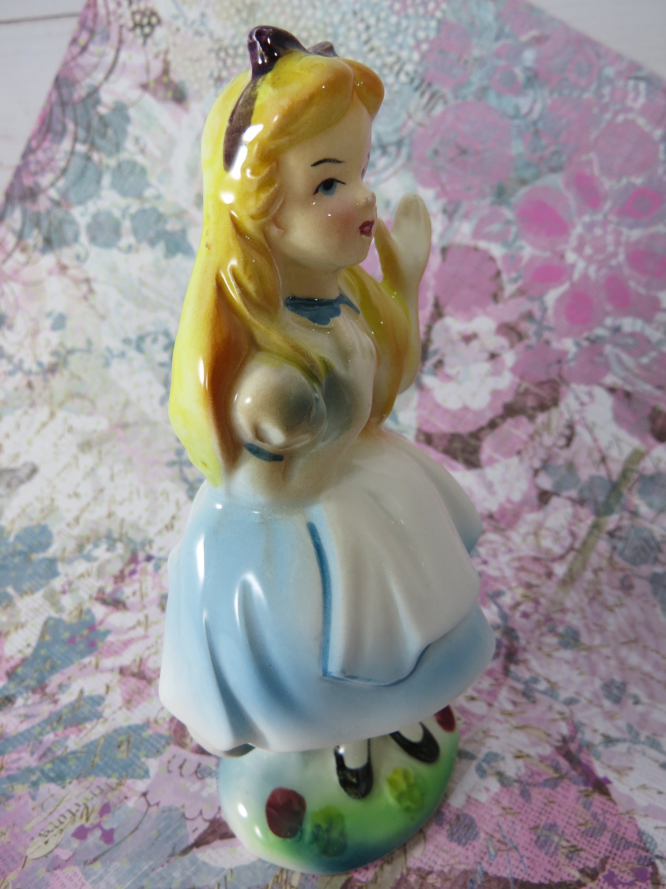 1950 Alice in Wonderland Ceramic Figurine made in Japan