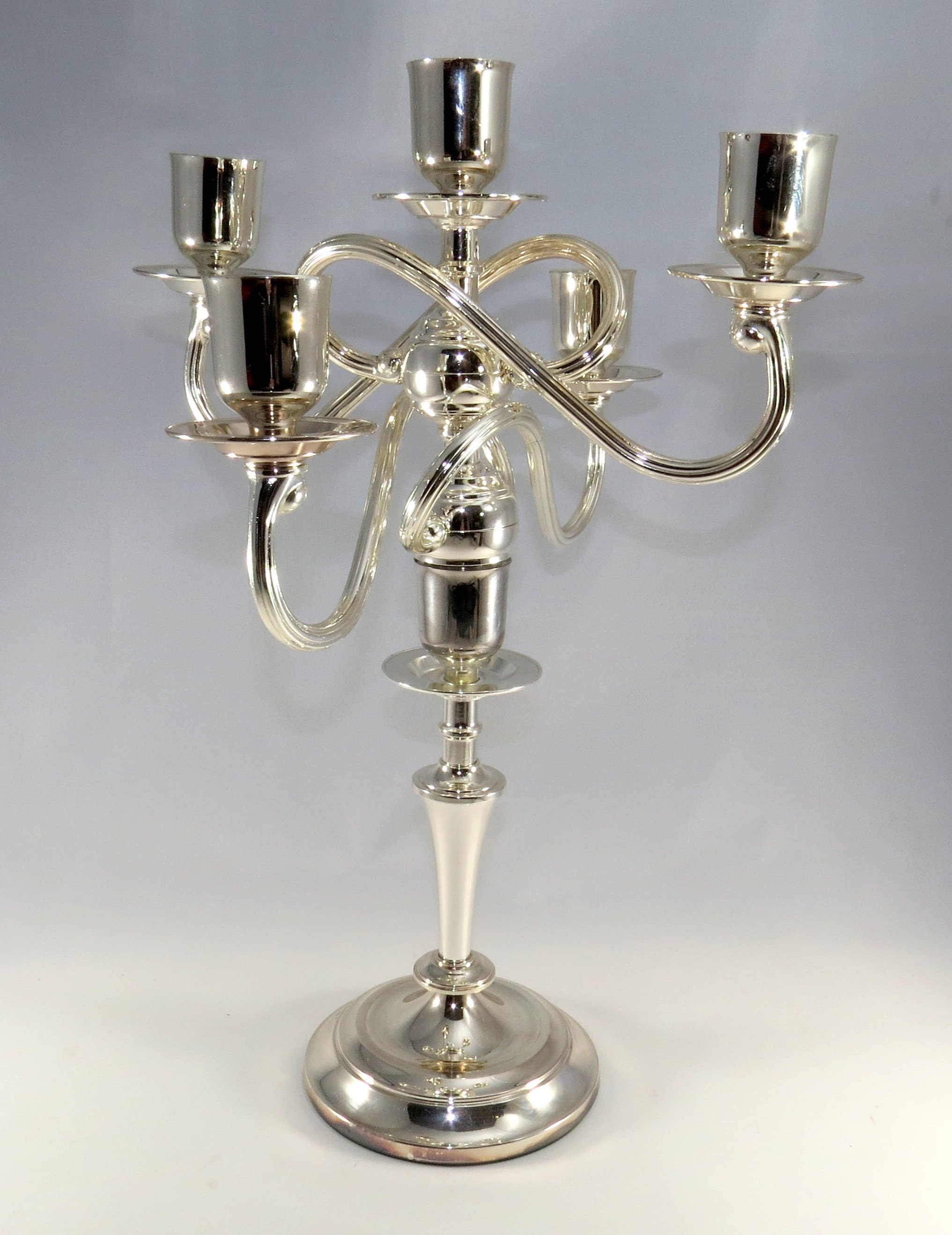 Victorian Style 5 Candles Holder Candelabrum for a fancy dining room