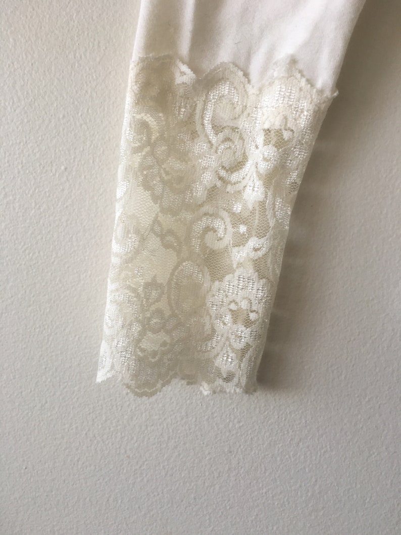 Vintage lace turtleneck Top