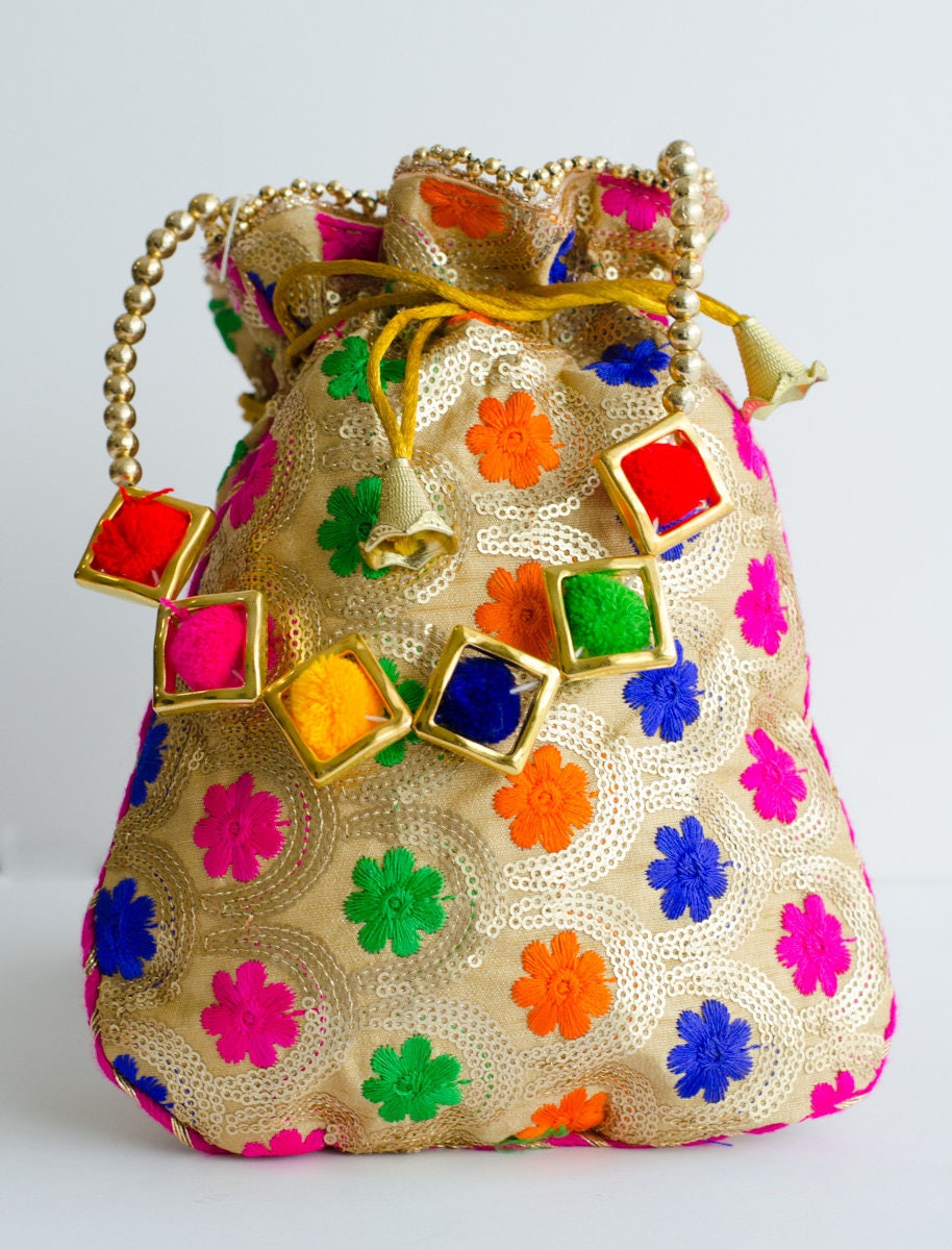 Indian Silk Potli Bag Wristlet Ethnic Bags Clutch Pouch Drawstring Purse Batwa Handbag Gift for Women