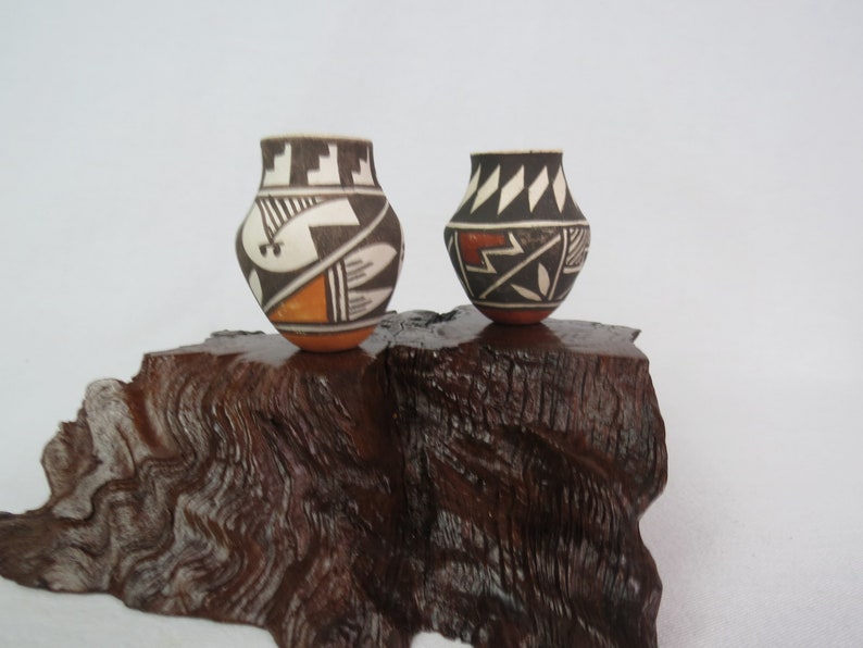 Miniature Acoma Pueblo Pottery Signed RLS Two Vintage Small Pueblo Acoma Hand Crafted Vases 2