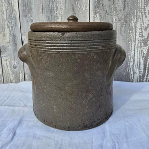 J. D. Craven Salt Glazed Crock with Lid stamped J.D.CRAVEN, North Carolina Potter J. D. Craven Stoneware Lidded Crock applied handles 1800s