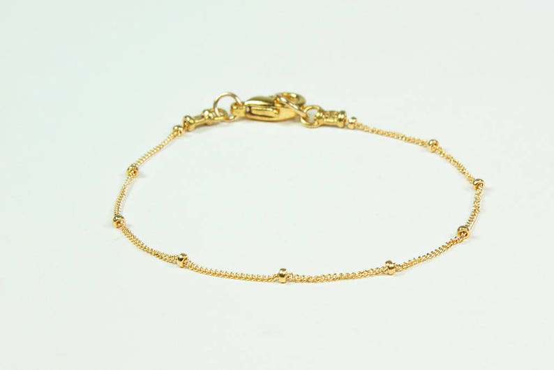 thin rose gold bracelet
