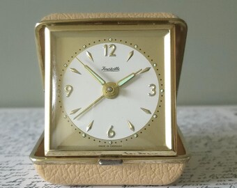 ヴィンテージ Swiza クォーツ目覚まし時計 – 真鍮製デスククロック