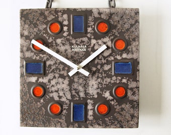 KIENZLE Boutique, Large Mid Century ceramic Wall Clock, Metal Chain, made in Germany