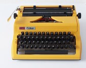 MINT condition Erika 100 portable typewriter, 1978. Professionally serviced