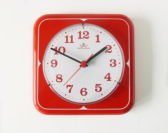MEISTER ANKER, horloge murale rouge et blanche du milieu du siècle, fabriquée en Allemagne de l'Ouest
