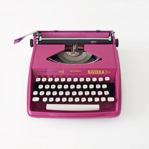MINT condition Remington Riviera Typewriter. Original Purple Colour. Professionally serviced image 2